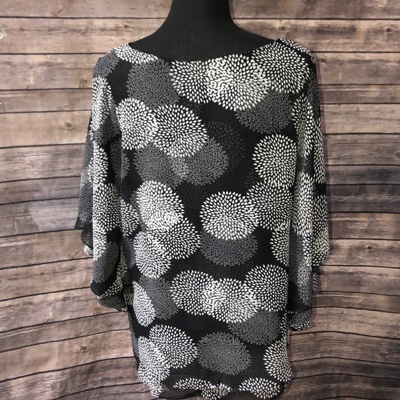 Dressbarn poncho top - Picture 3 of 5